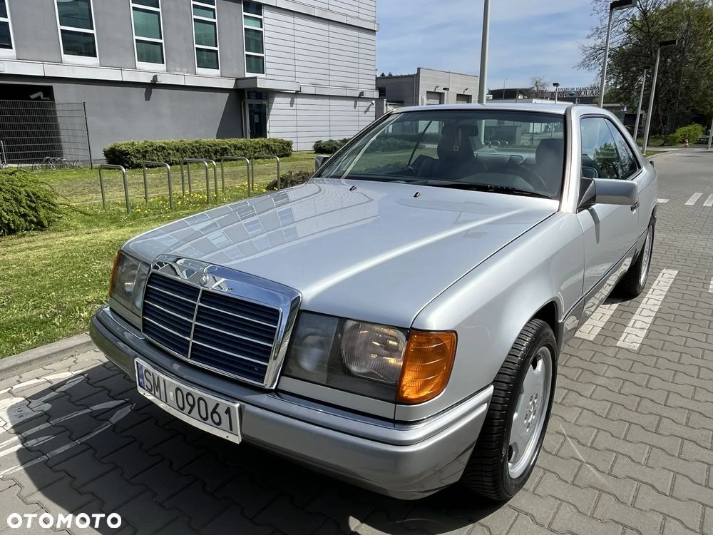Mercedes-Benz W124 (1984-1993) - 1