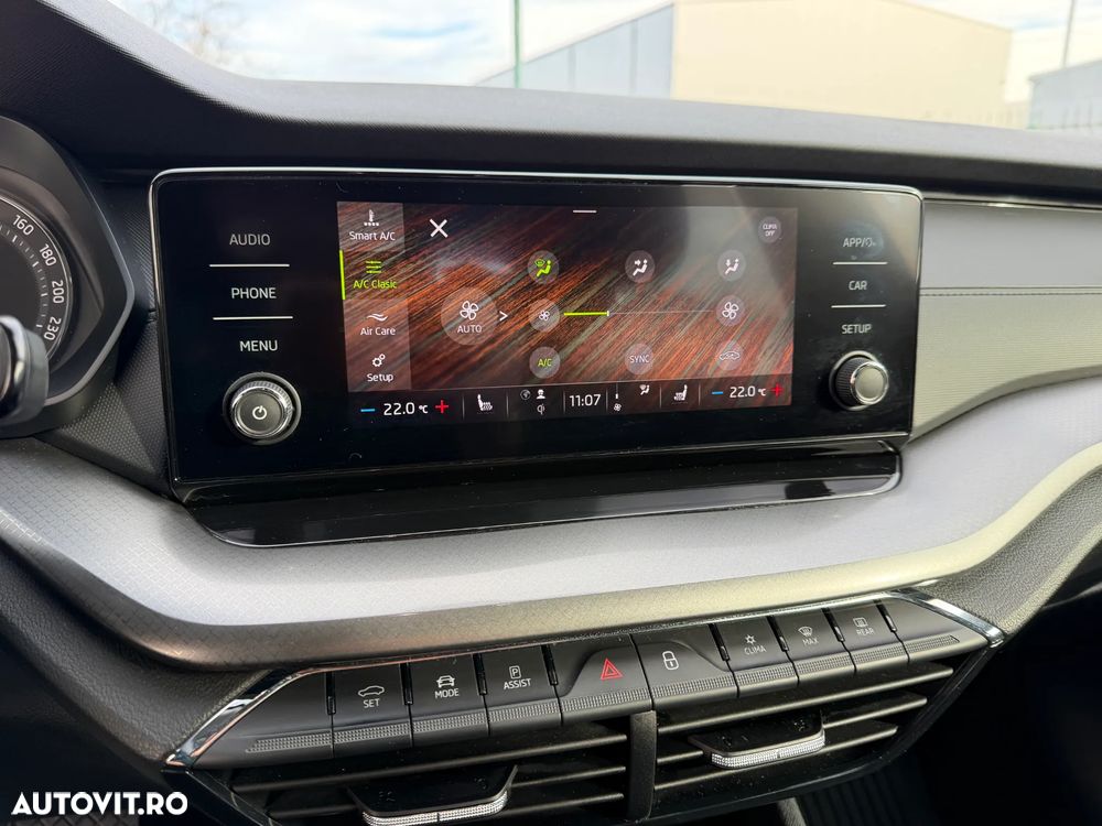 Skoda Octavia 2.0 TDI DSG Ambition - 17