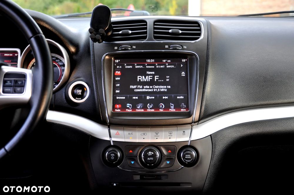 Fiat Freemont 2.0 Multijet 16V DPF Automatik Allrad Black Code - 33