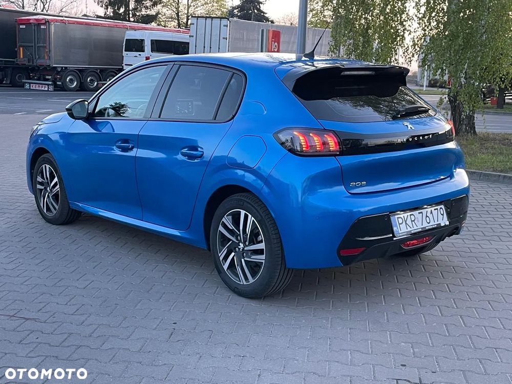 Peugeot 208 PureTech 100 EAT8 Allure - 8