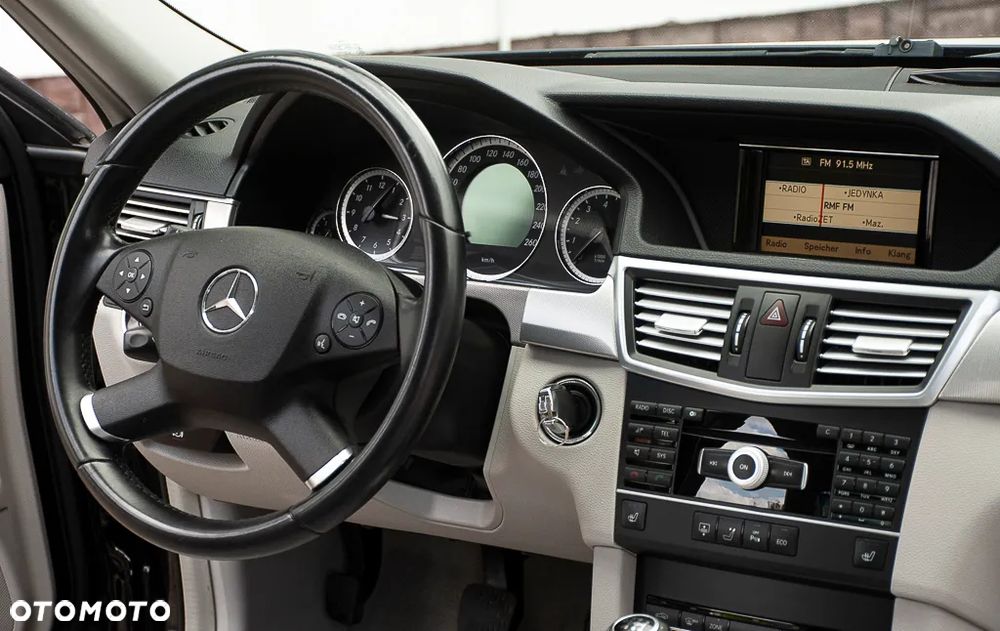 Mercedes-Benz Klasa E 200 Kompressor Avantgarde - 17
