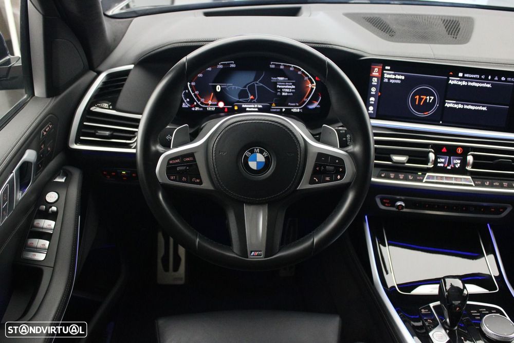 BMW X7 40 d xDrive Pack M — fotografia 10