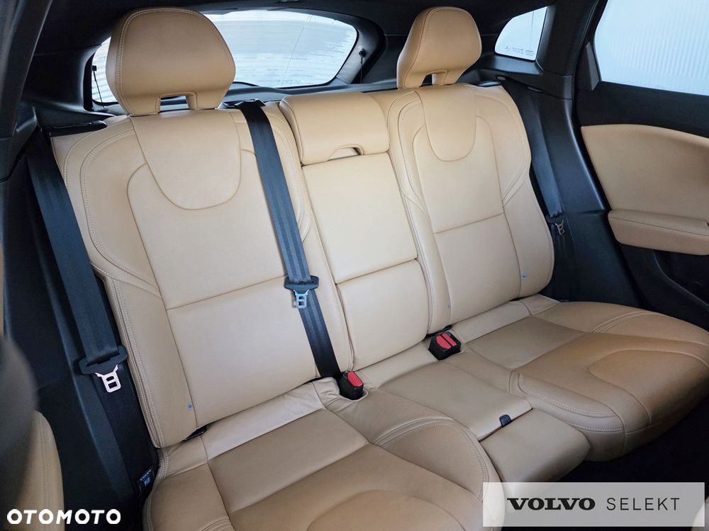 Volvo V40 - 17