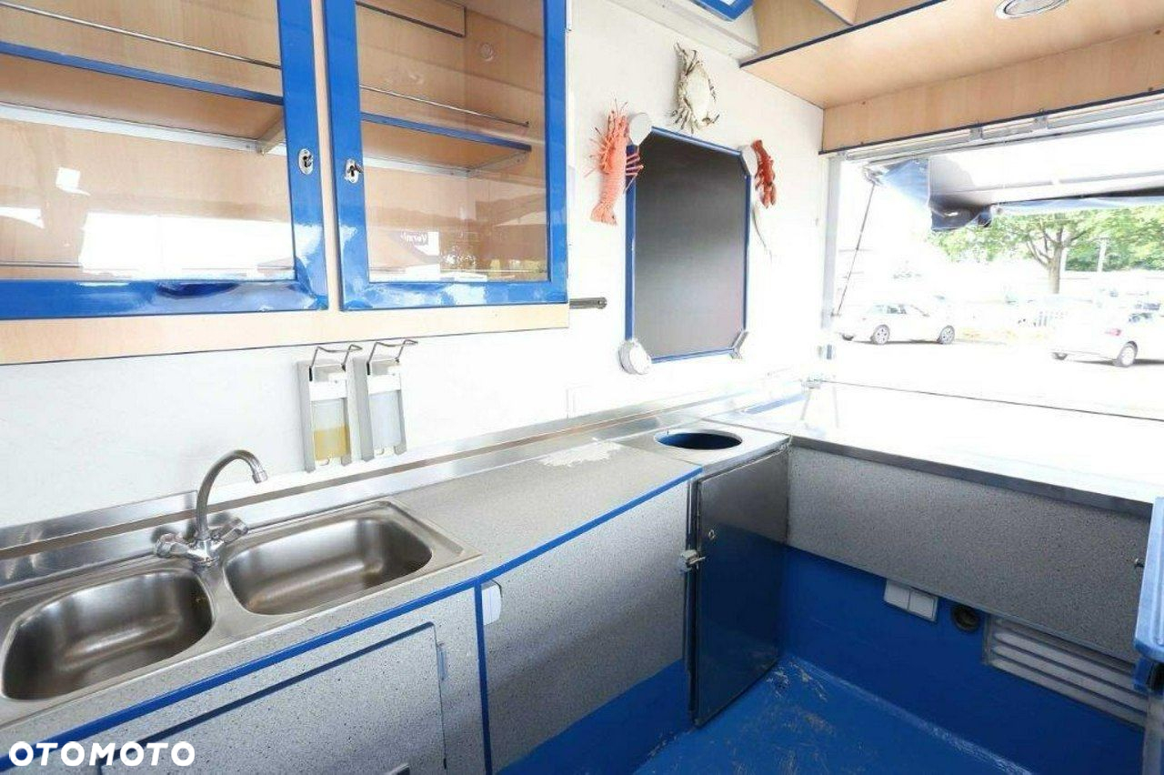 Mercedes-Benz Vario Autosklep Ryb Gastronomiczny Food Truck Foodtruck Sklep Borco - 6
