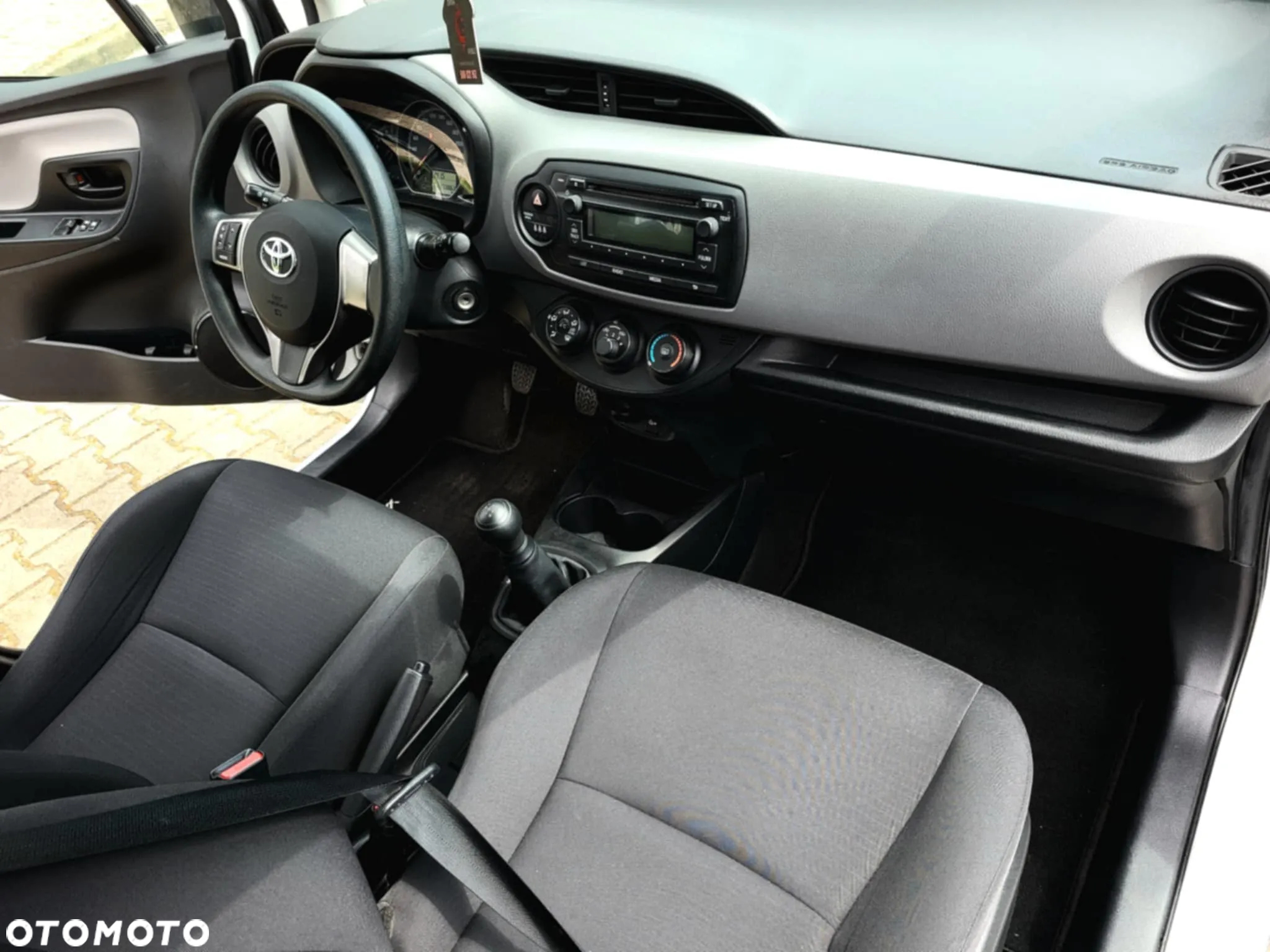 Toyota Yaris 1.0 Active - 9