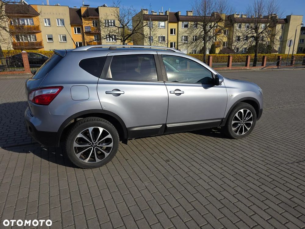 Nissan Qashqai 2.0 dCi Tekna - 11