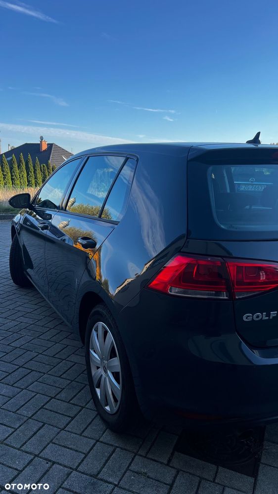 Volkswagen Golf - 18