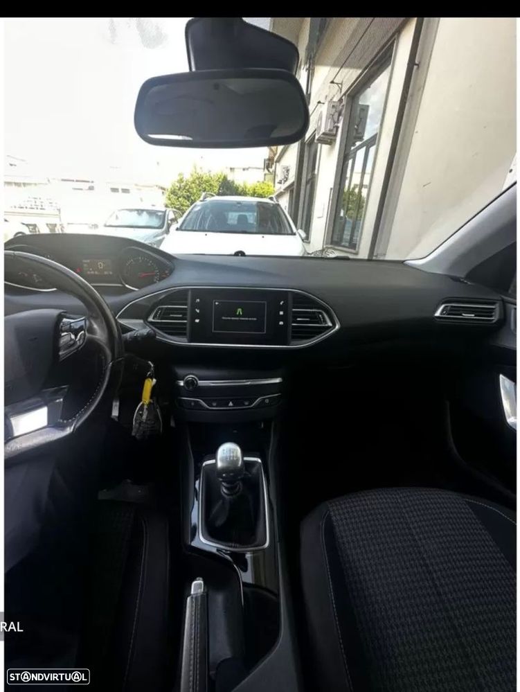 Peugeot 308 SW 1.5 BlueHDi Active - 3