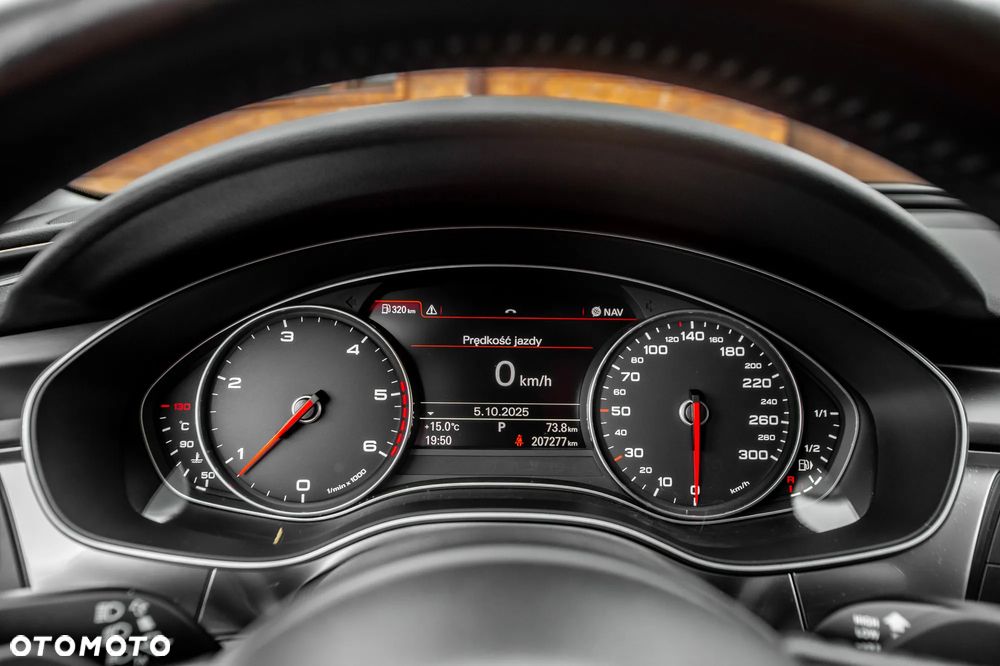 Audi A6 Avant 3.0 TDI Quattro S tronic - 31
