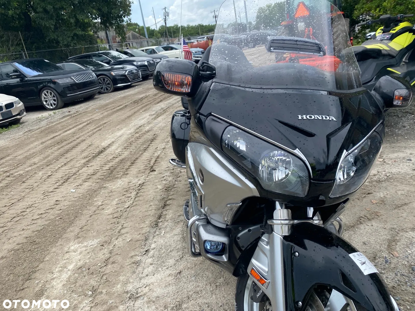 Honda GL - 38