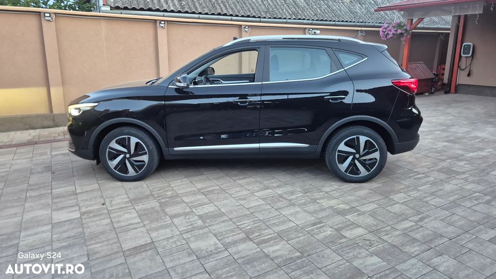 MG ZS EV Maximal Luxury - 18
