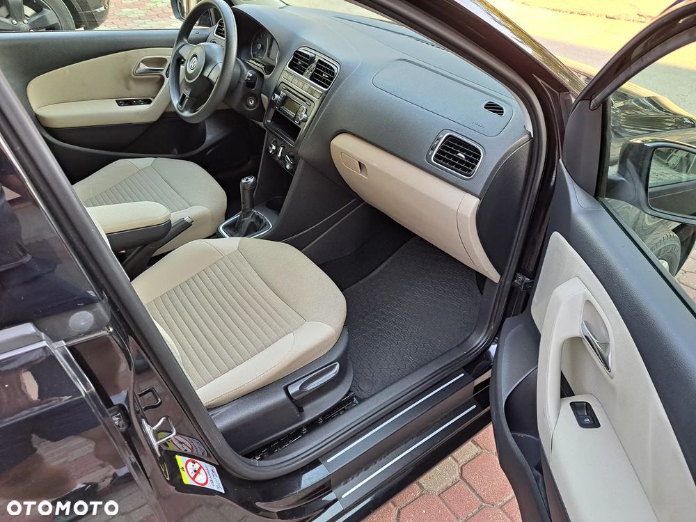Volkswagen Polo 1.2 Comfortline - 14