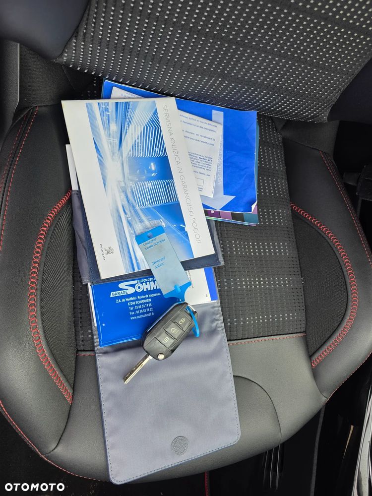 Peugeot 2008 PureTech 130 Stop&Start GT-Line Edition - 31