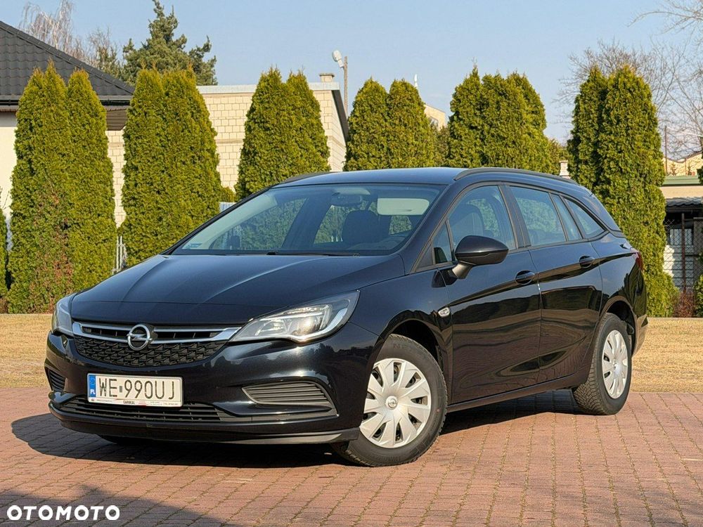 Opel Astra 1.6 CDTI Enjoy - 10