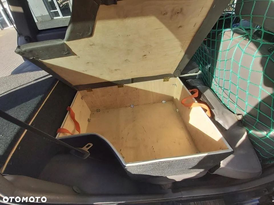 Jeep Grand Cherokee - 13