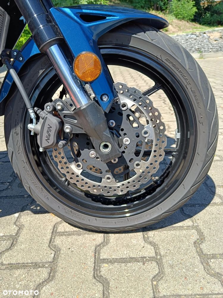 Kawasaki Versys 650 - 18