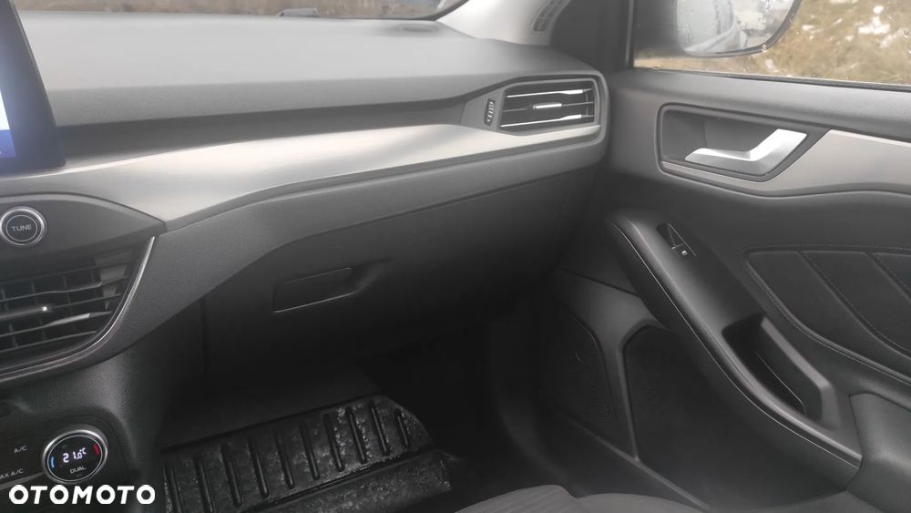 Ford Focus 1.0 EcoBoost mHEV Titanium X - 20