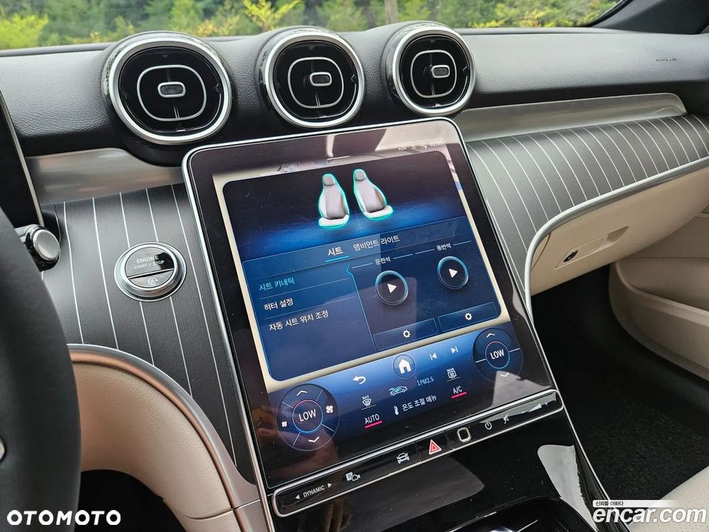 Mercedes-Benz Klasa C 300 4Matic 9G-TRONIC Avantgarde - 11
