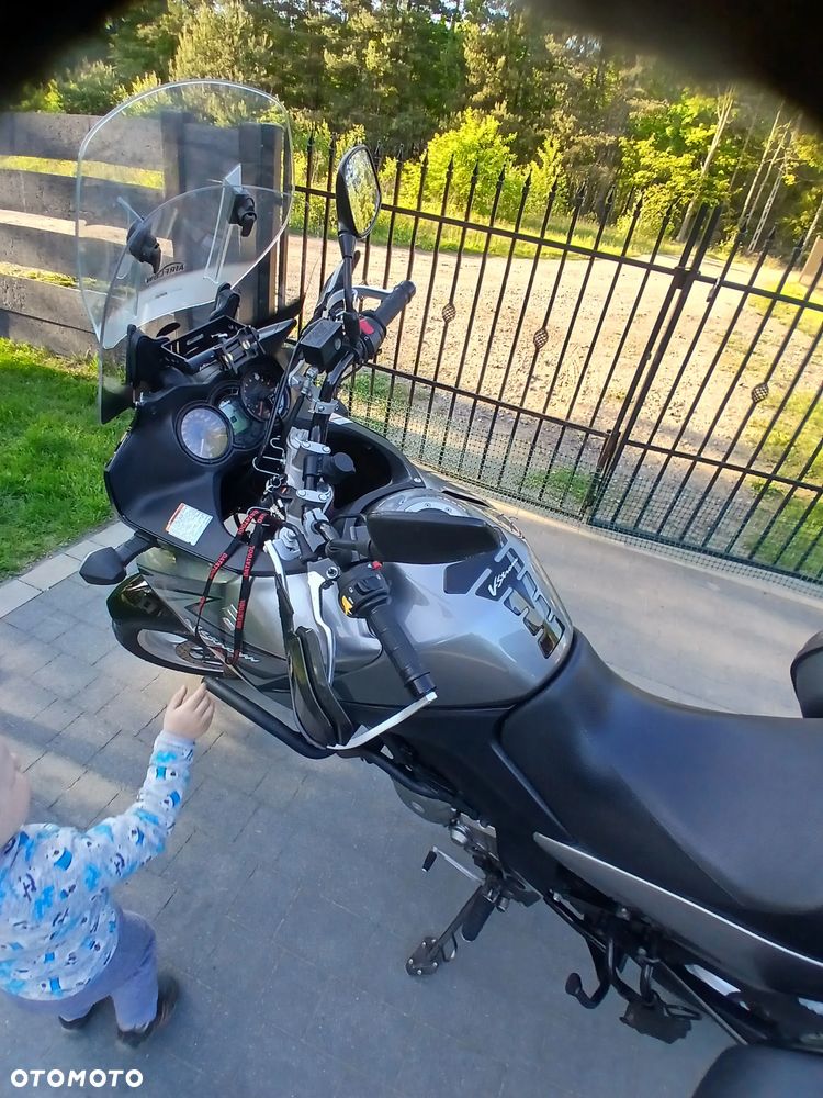 Suzuki V-STROM - 9
