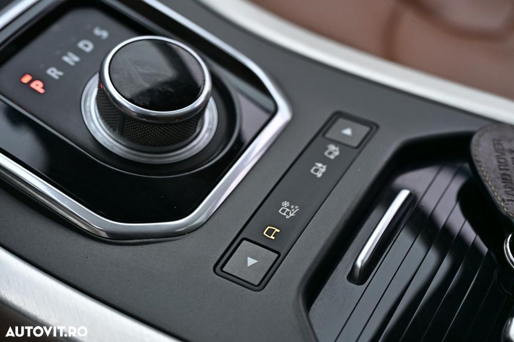 Land Rover Range Rover Evoque - 17