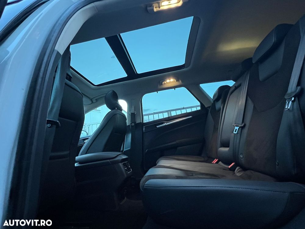 Ford Mondeo 2.0 TDCI PowerShift ST Line High - 10