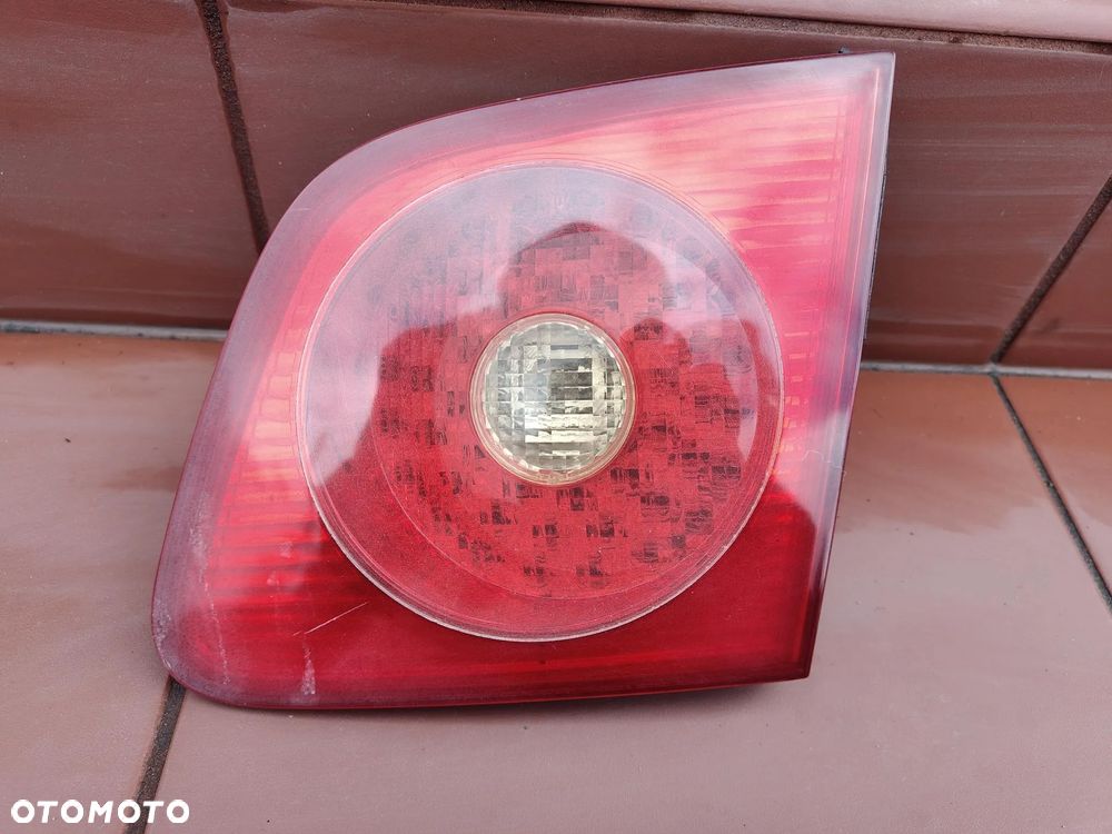 VW PHAETON Lampa Tylna W Klape Ledy Sprawne - 3