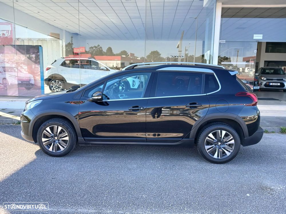 Peugeot 2008 1.2 PureTech Allure - 10