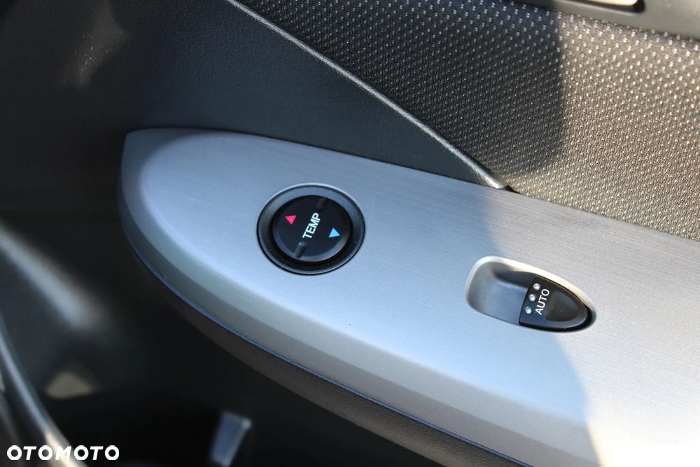 Honda Civic 1.8 TypeS + NAVI - 30