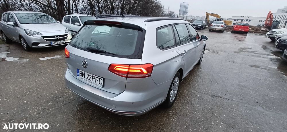 Volkswagen Passat 2.0 TDI SCR Highline - 8
