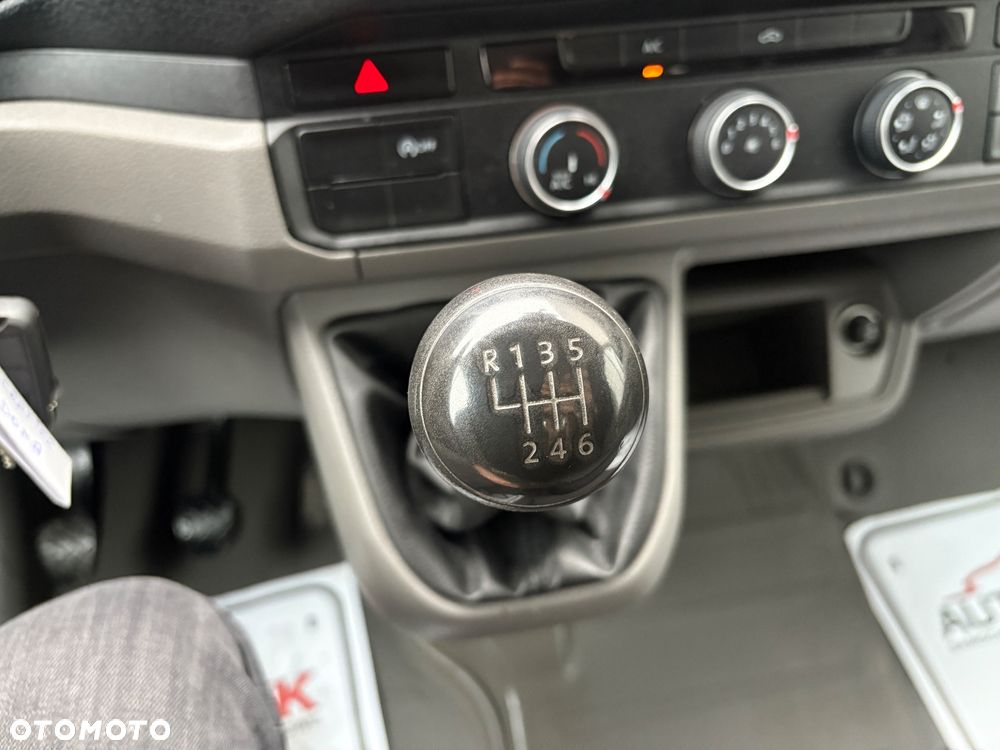 Volkswagen Crafter DOKA - 22