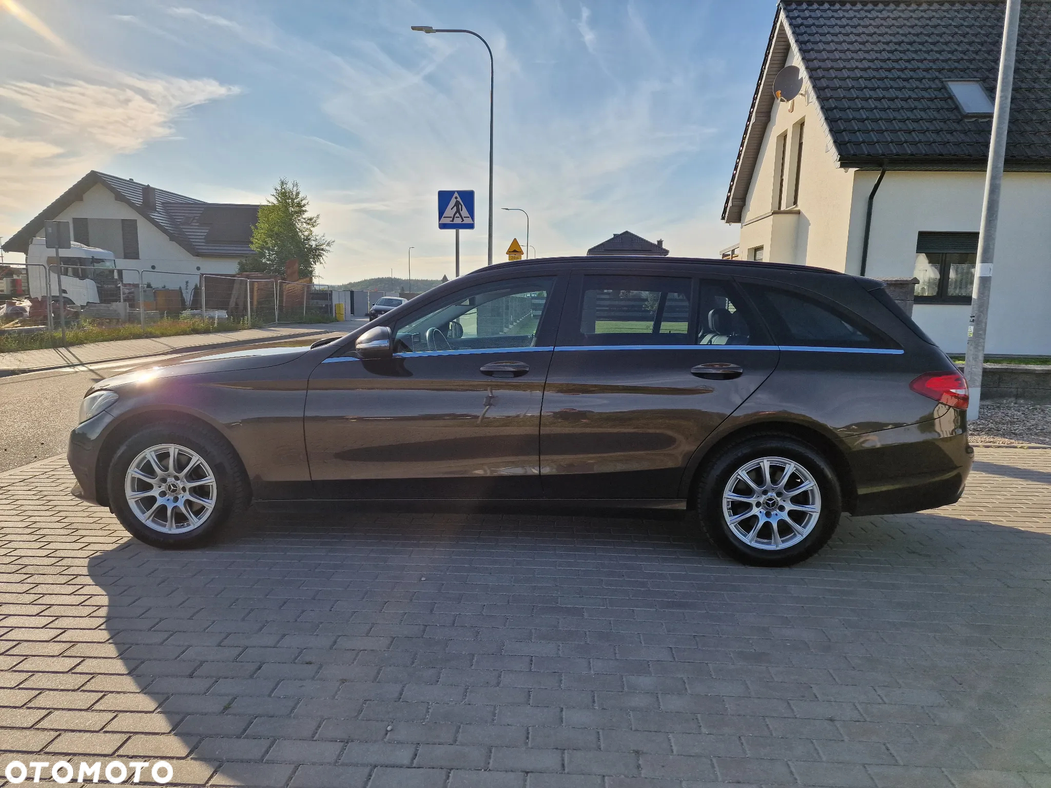 Mercedes-Benz Klasa C 200 (BlueTEC) d T 7G-TRONIC Exclusive - 19