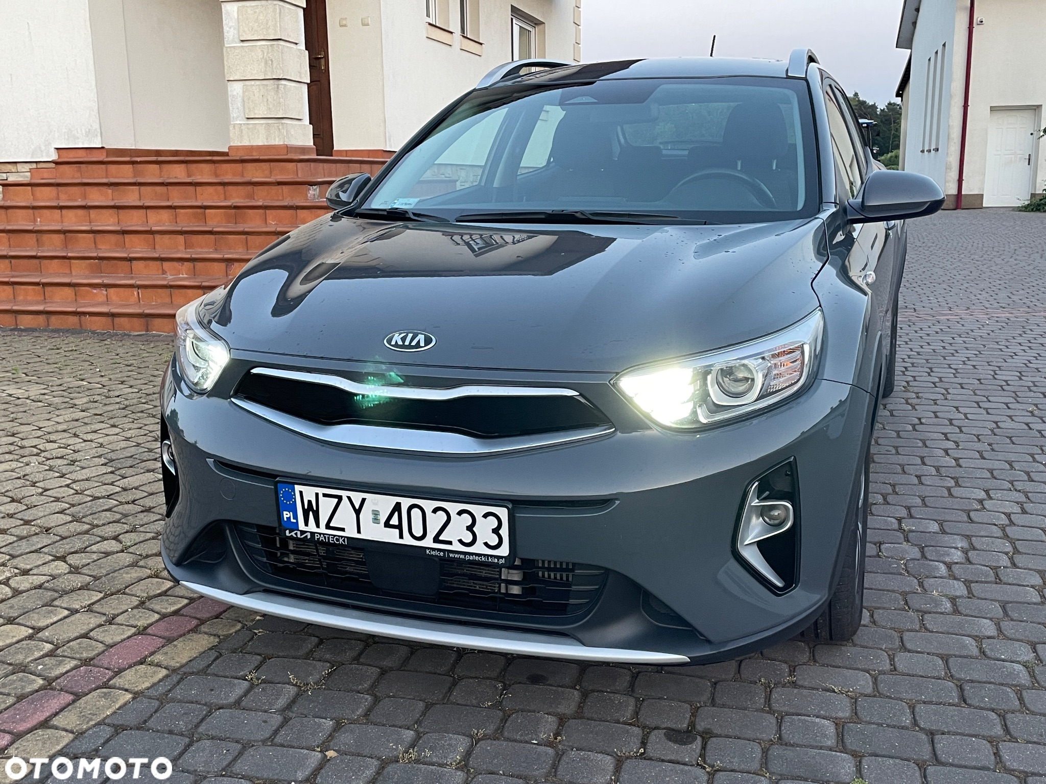 Kia Stonic 1.0 T-GDI OPF Mild Hybrid DCT7 Platinum - 6
