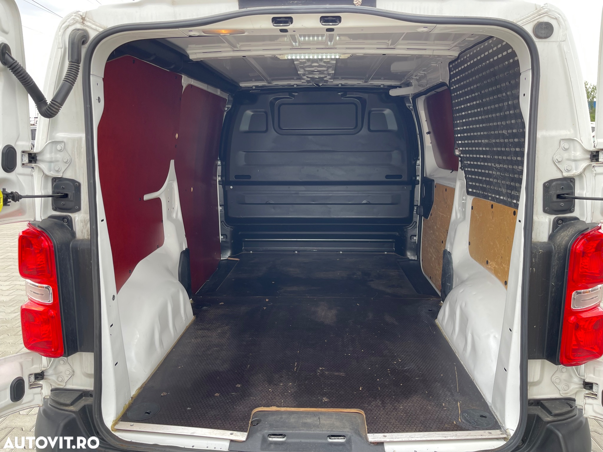 Peugeot Expert - 10