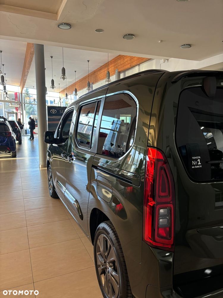 Toyota Proace City Verso 1.5 D-4D Family - 4
