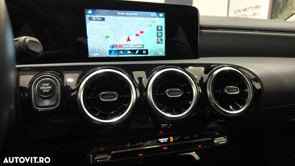 Mercedes-Benz CLA 220 d 4MATIC Coupe Aut. - 28