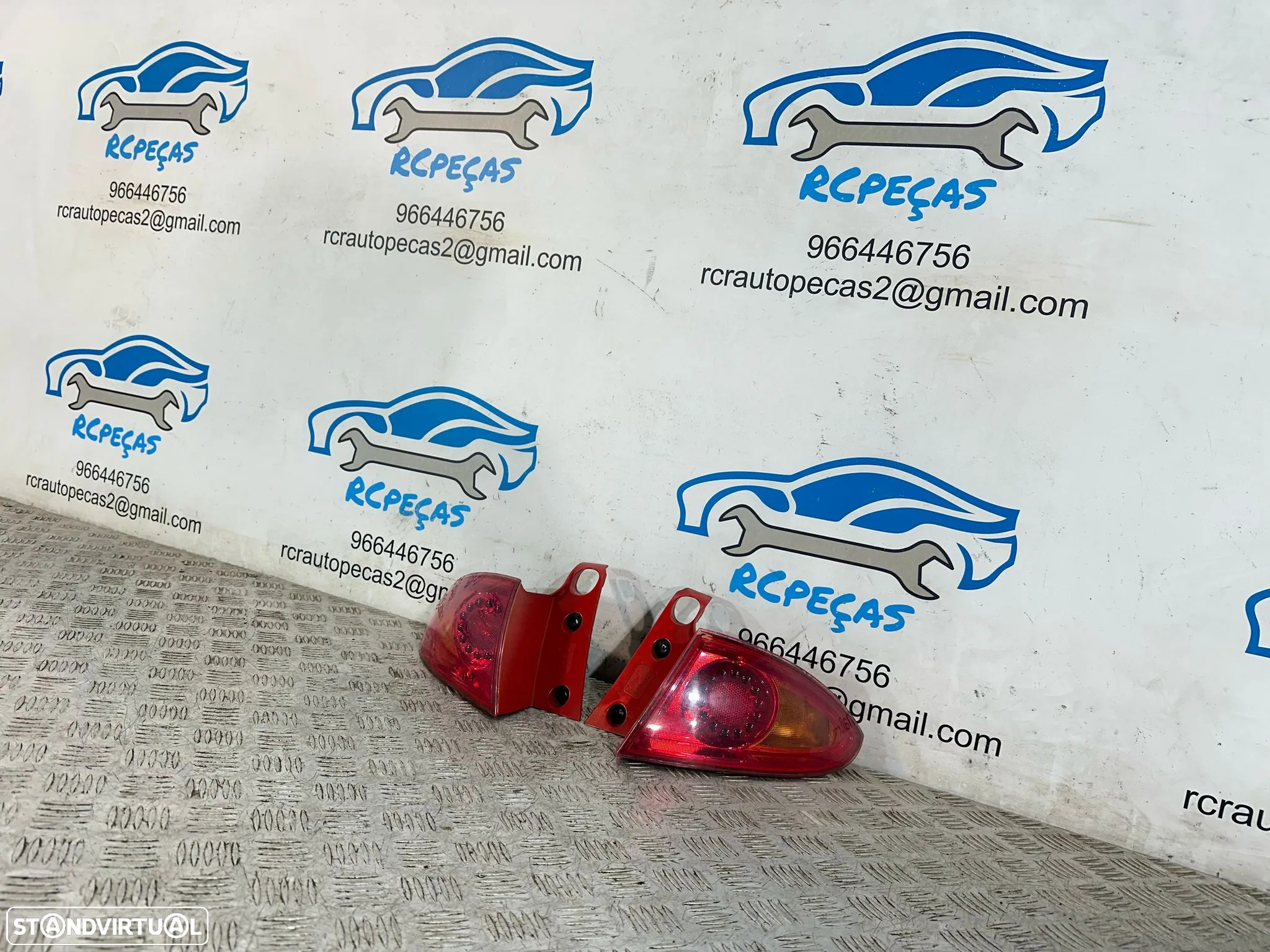 .Conjunto Farolins Tras Traseiro Direito Esquerdo Original Seat Leon 1P Mk2 1P0945095F 1P0945096F 2005 a 2012 - 2