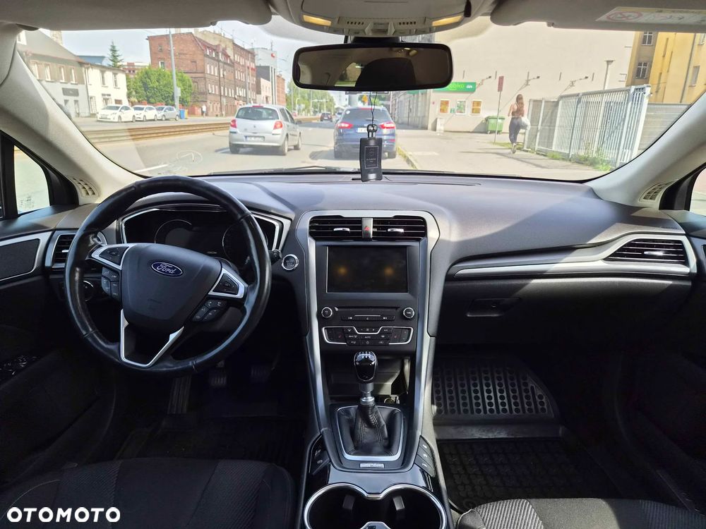Ford Mondeo 1.5 EcoBoost Titanium - 8