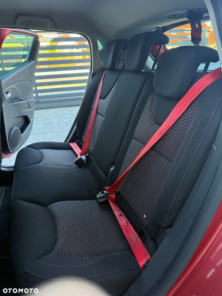 Renault Clio 1.6 R.S 200 EDC - 23