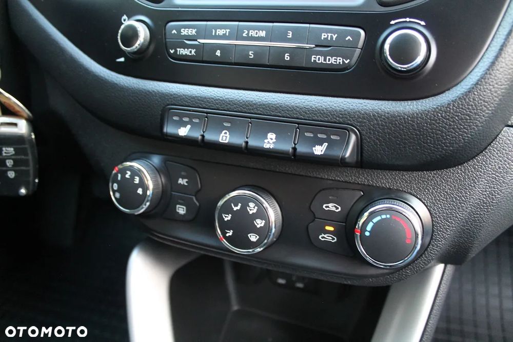 Kia Ceed 1.4 CVVT Attract - 21
