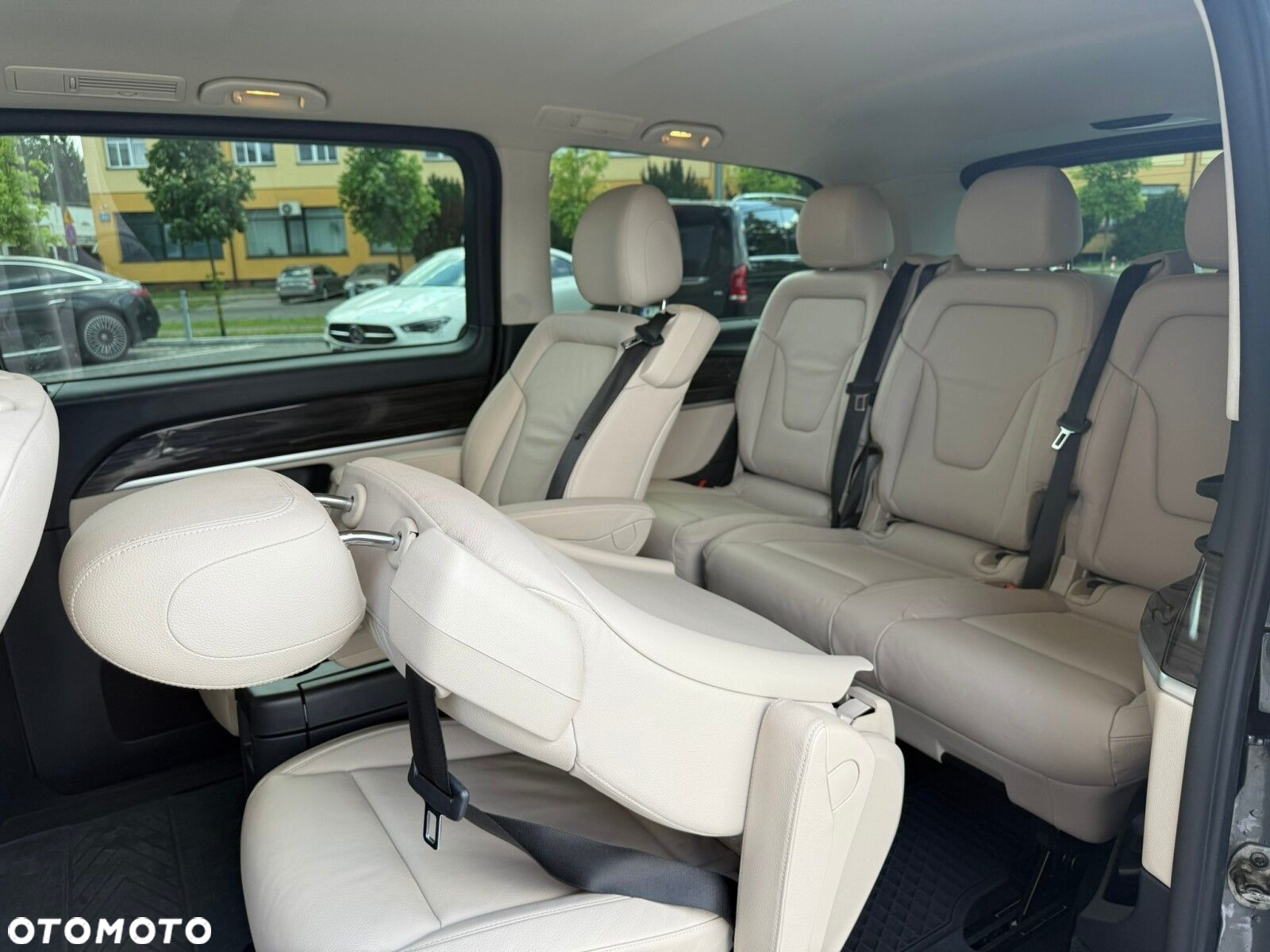 Mercedes-Benz Klasa V 300 d Avantgarde 9G-Tronic (ekstra d³) - 14