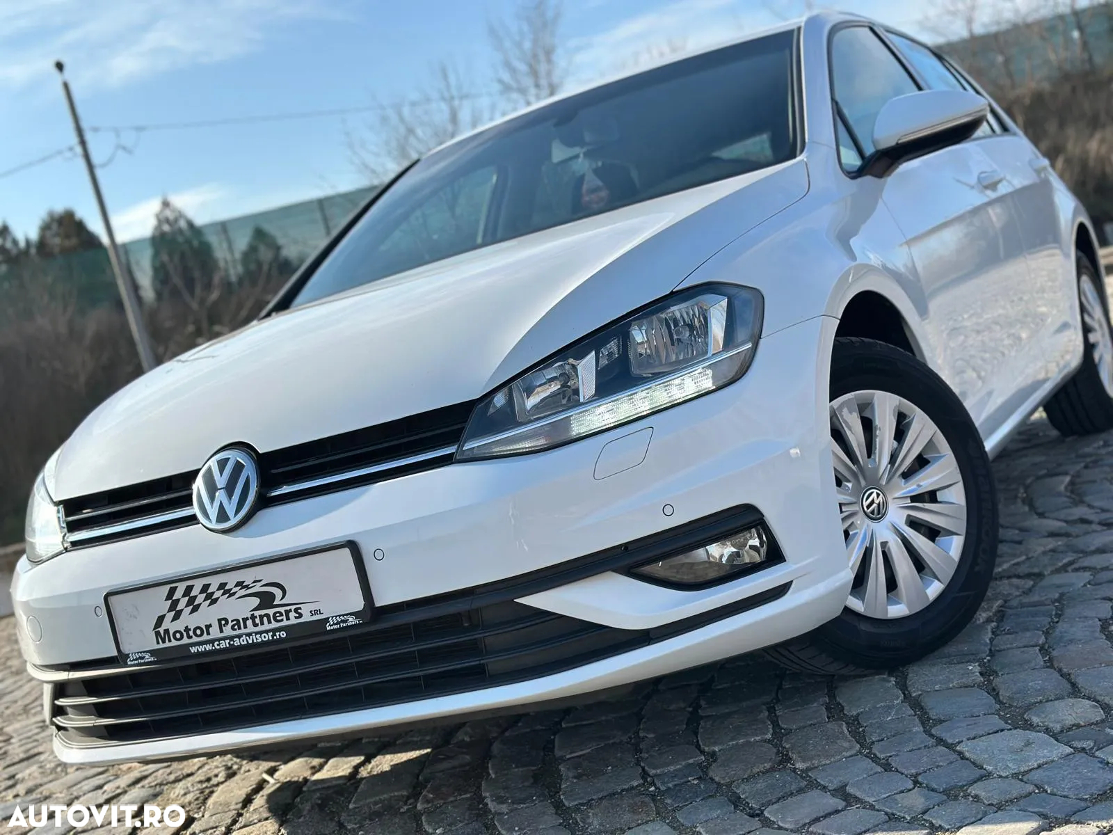 Volkswagen Golf 1.6 TDI Comfortline - 8