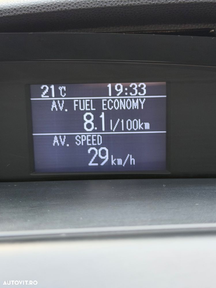 Mazda 3 1.6i CE - 21