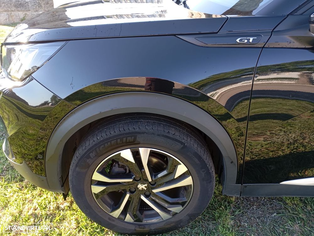 Peugeot 2008 1.2 PureTech GT EAT8 - 8