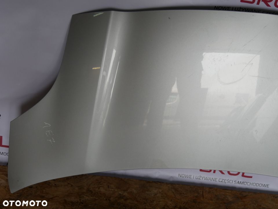 MASKA TOYOTA YARIS II 1E7 - 2