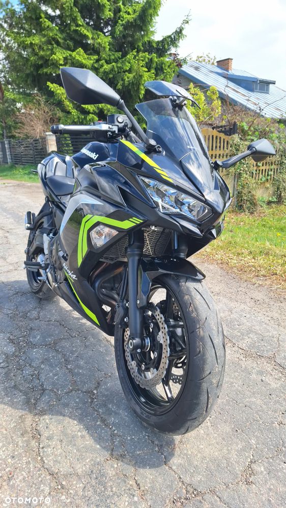 Kawasaki Ninja - 29