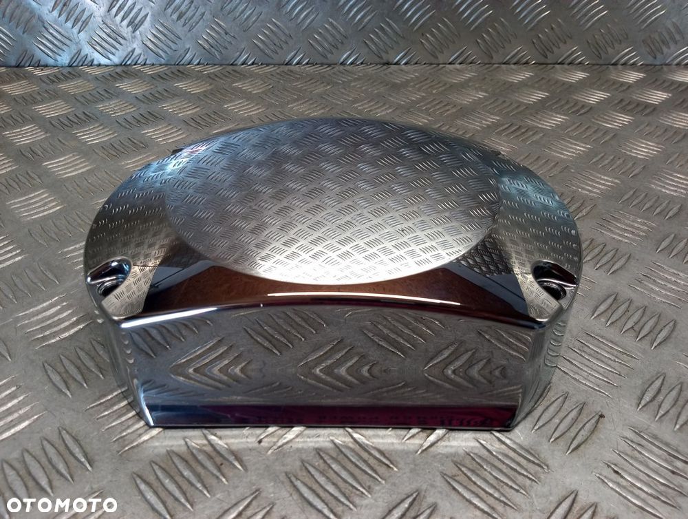 Osłona dekiel chrom silnika prawy HONDA VTX 1300 C/R/S/T 03-09r   PN. 11340-MEM-671 - 2