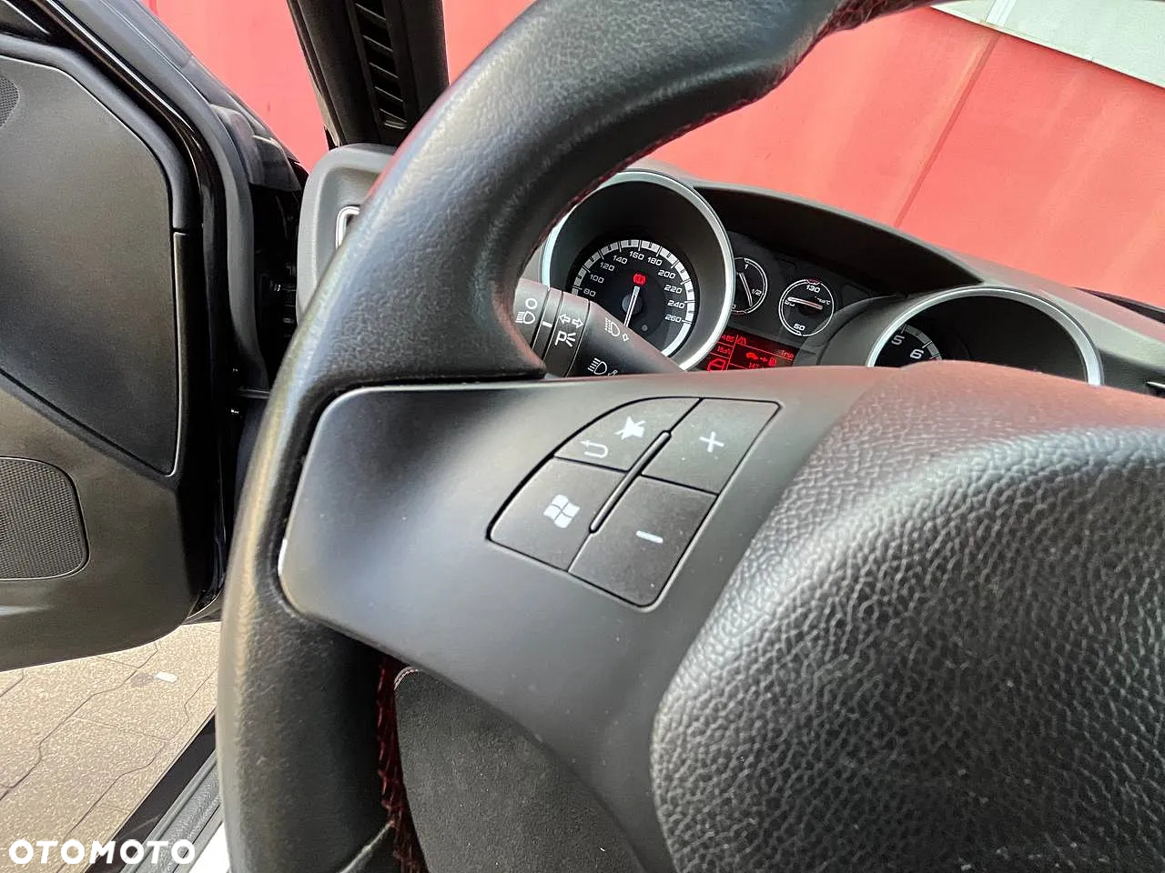Alfa Romeo Giulietta 1750 TBi Quadrifoglio Verde - 17