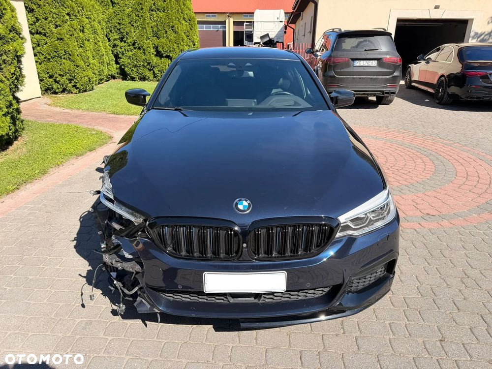 BMW Seria 5 530e iPerformance xDrive - 27