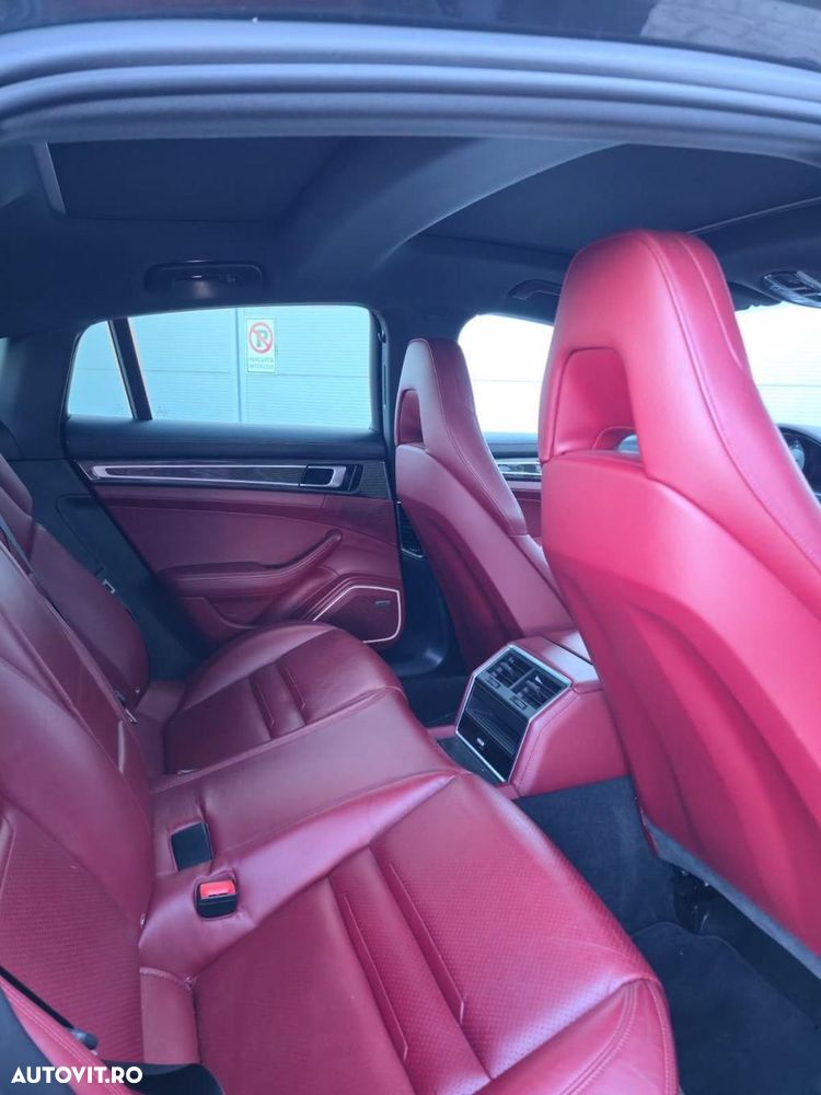 Porsche Panamera - 7