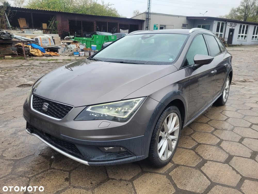 Seat Leon 2.0 TDI DPF Start&Stop DSG XCELLENCE - 9
